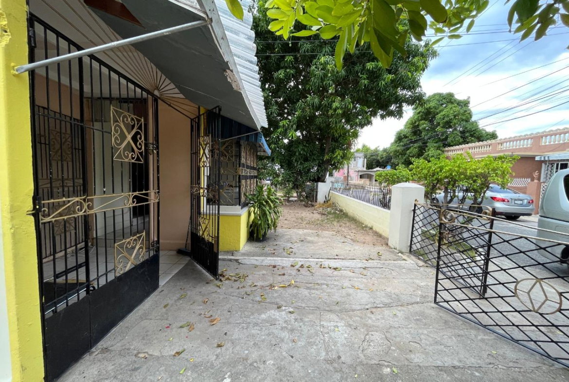 Twenty-First image of 748-4 Savannah Road, Independen in Greater Portmore, St. Catherine, Jamaica - property is For Sale