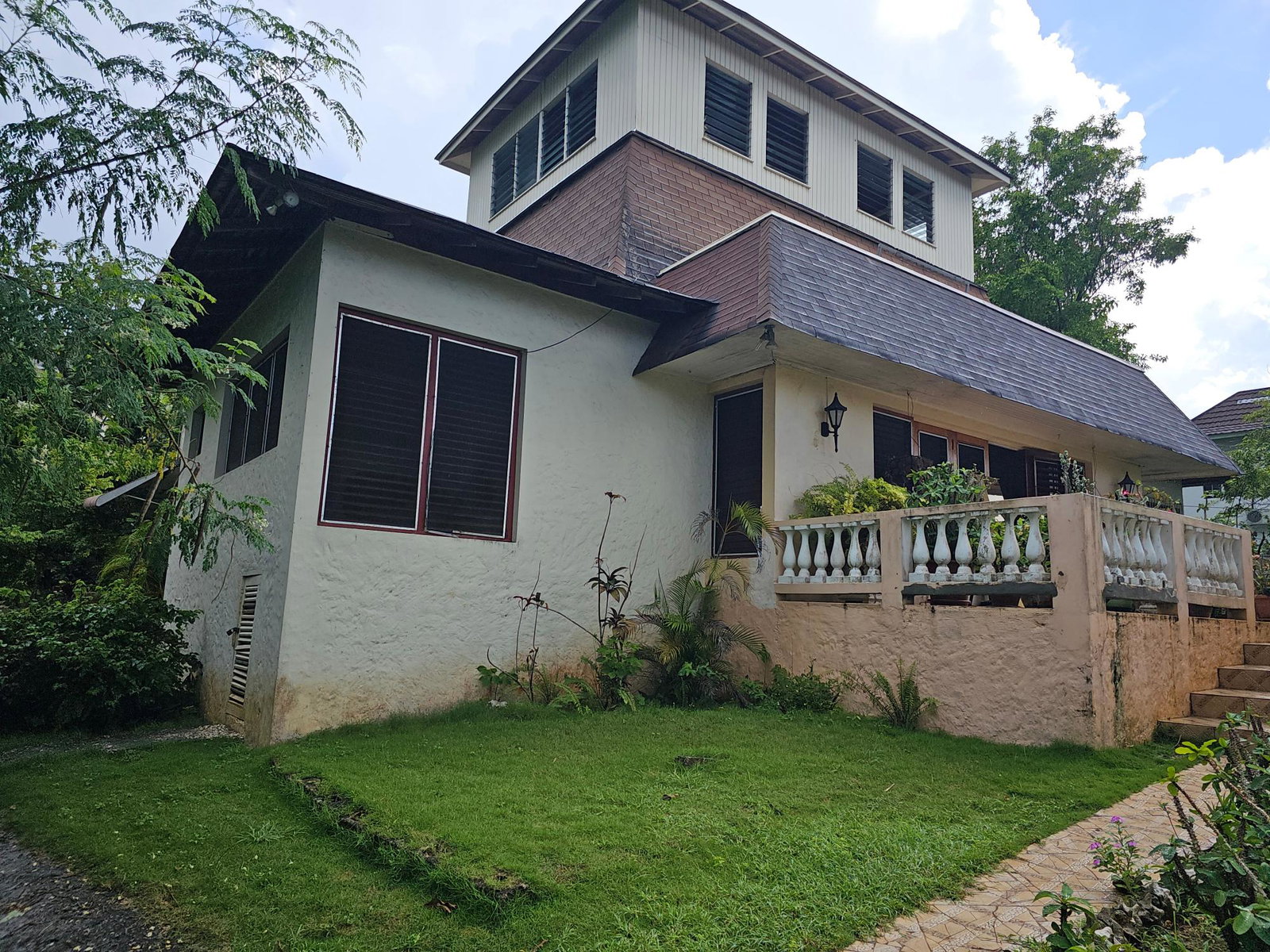 Ninth image of Unity Hall Reading St. James in Unity Hall, St. James, Jamaica - property is For Sale