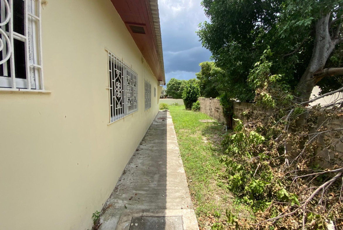 Seventeenth image of 49 Hoos Avenue in Spanish Town, St. Catherine, Jamaica - property is For Sale