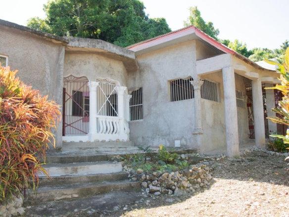 First image of 0 Rose Street Lucky Hill in Lucky Hill, St. Mary, Jamaica - property is For Sale