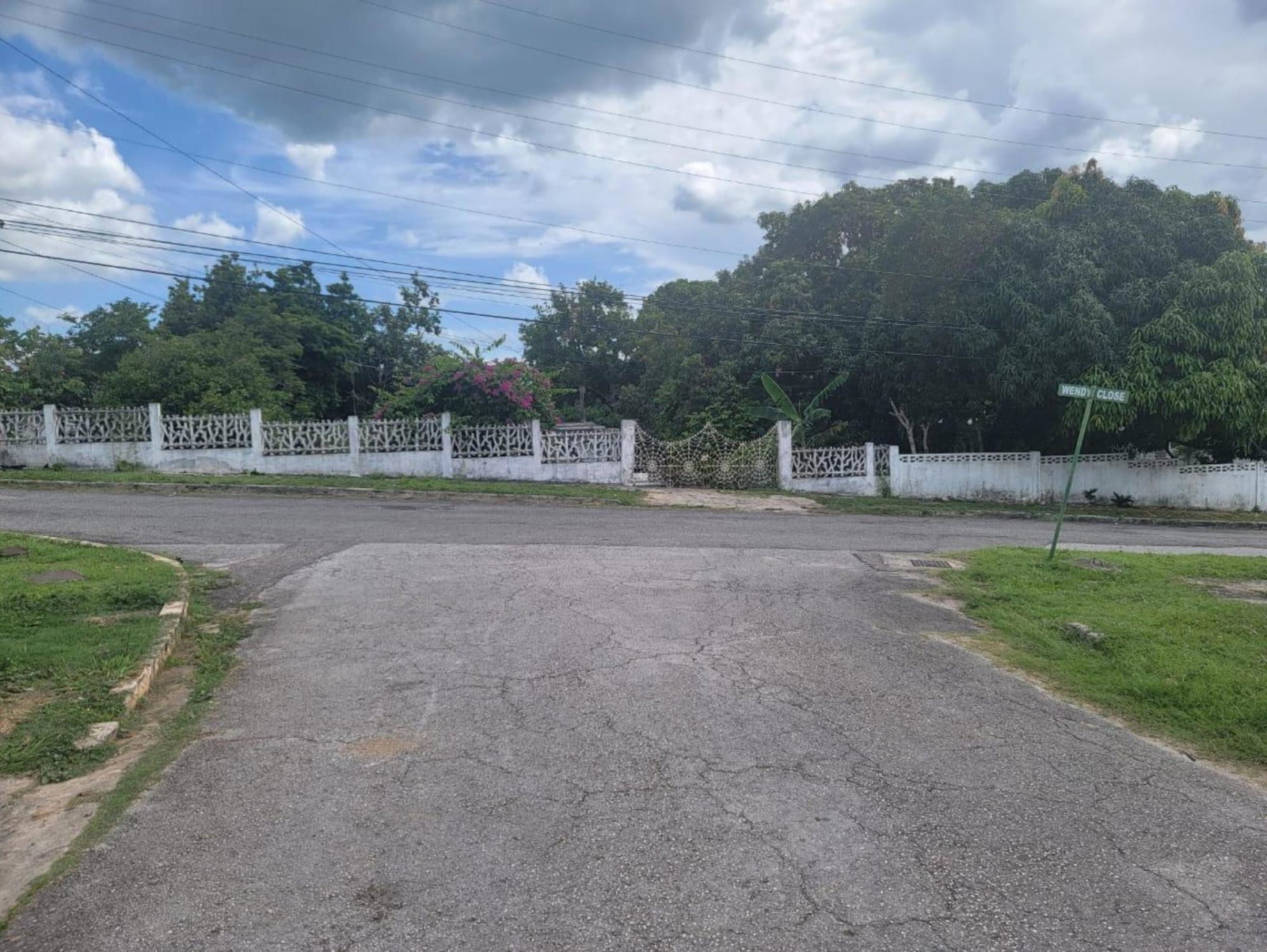 Charming-Fixer-Upper-for-Sale-in-Paradise-Acres-Jamaica Twenty-Second image of 261 Wendy Clse Paradise Acres in Montego Bay, St. James, Jamaica - property is For Sale
