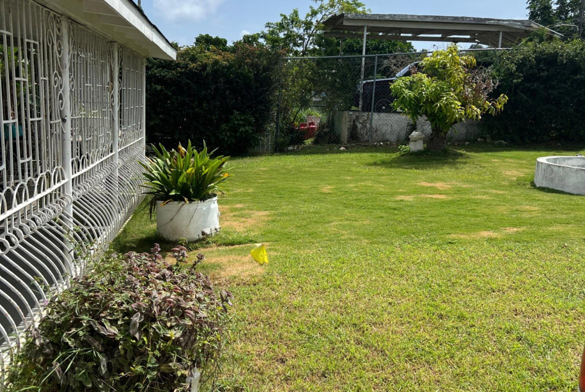 Fifth image of 261 Wendy Clse Paradise Acres in Montego Bay, St. James, Jamaica - property is For Sale