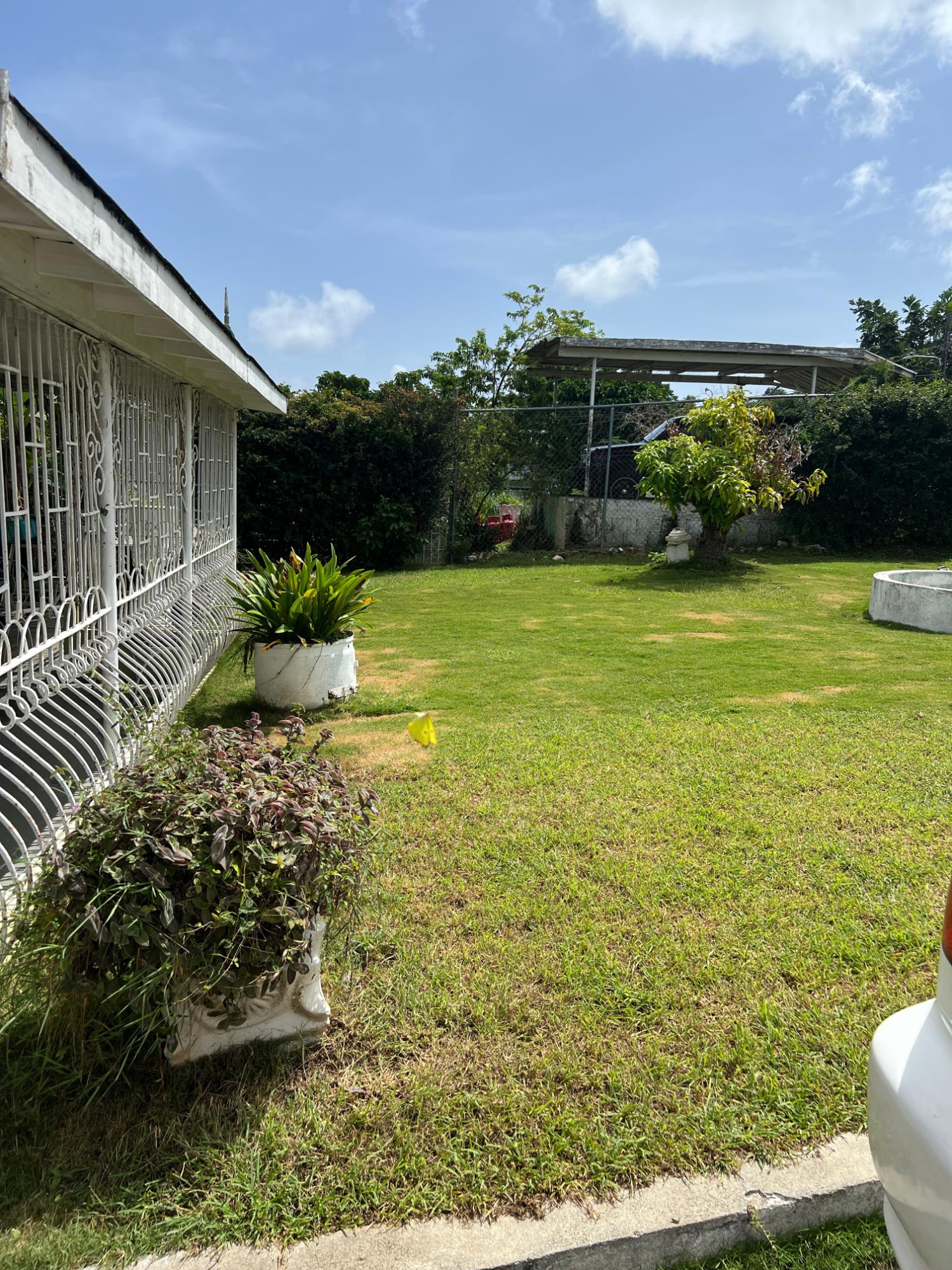 Charming-Fixer-Upper-for-Sale-in-Paradise-Acres-Jamaica Fifth image of 261 Wendy Clse Paradise Acres in Montego Bay, St. James, Jamaica - property is For Sale