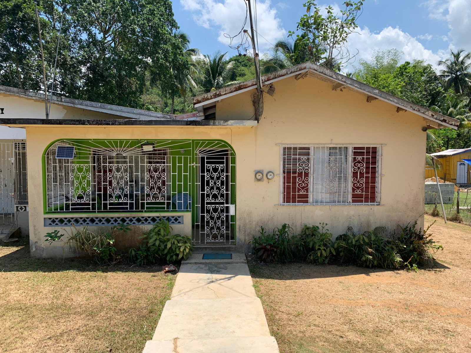 Charming-Fixer-Upper-in-Bunkers-Hill-Trelawny-Ideal-for-Families Second image of Bunker's Hill in Bunkers Hill, Trelawny, Jamaica - property is For Sale