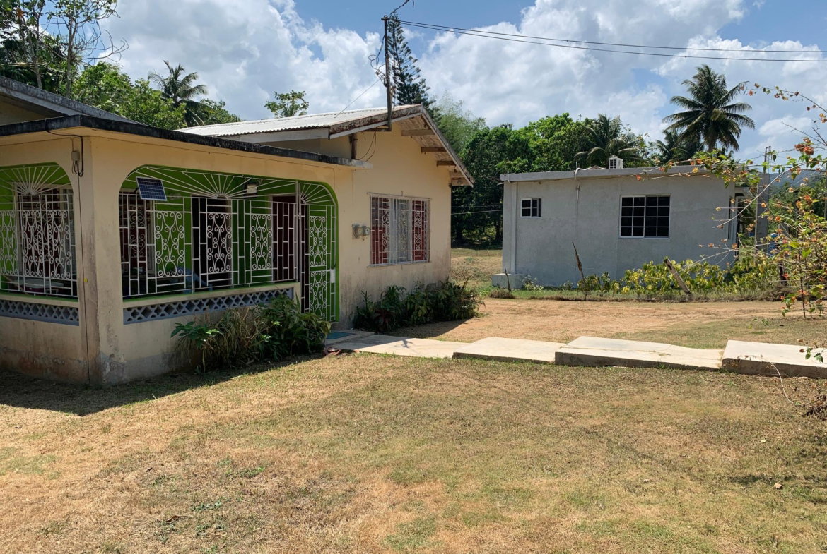 Nineteenth image of Bunker's Hill in Bunkers Hill, Trelawny, Jamaica - property is For Sale