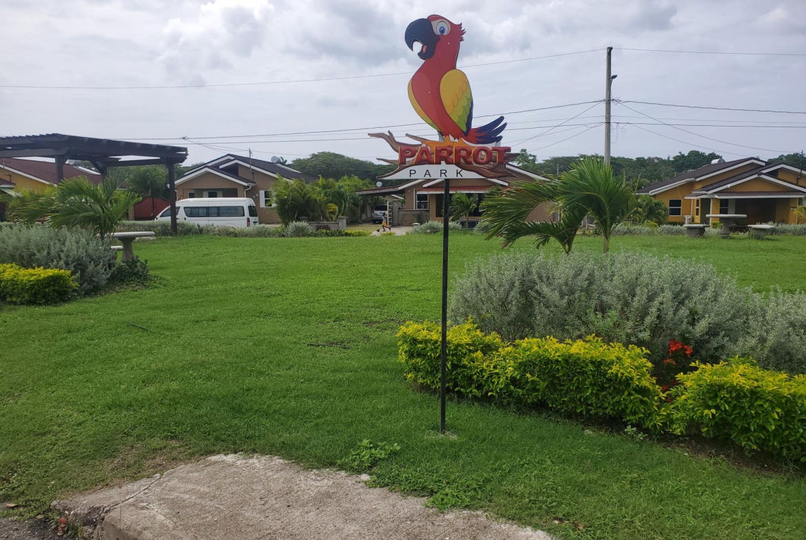 Fourteenth image of 240- Drax Hall Manor in Ocho Rios, St. Ann, Jamaica - property is For Rent