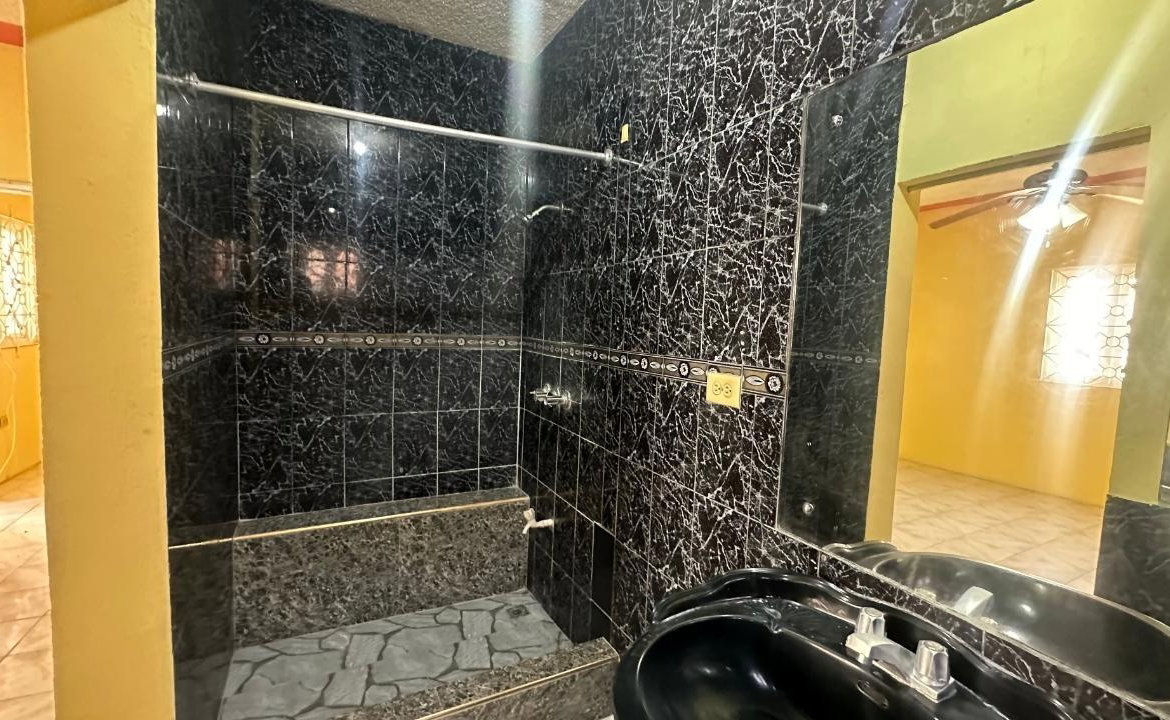 Third image of 44 West Queens Park in Greater Portmore, St. Catherine, Jamaica - property is For Rent