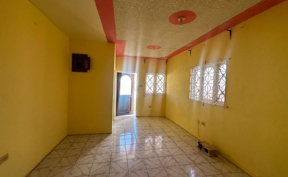 Seventh image of 44 West Queens Park in Greater Portmore, St. Catherine, Jamaica - property is For Rent