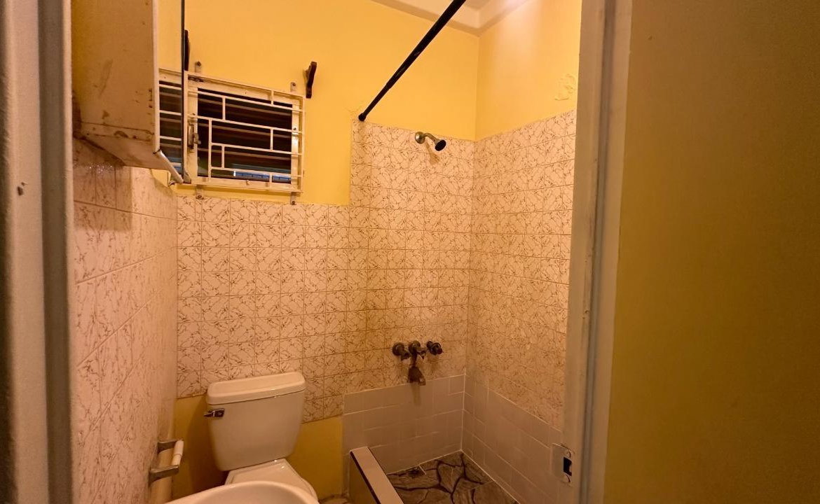 Tenth image of 44 West Queens Park in Greater Portmore, St. Catherine, Jamaica - property is For Rent