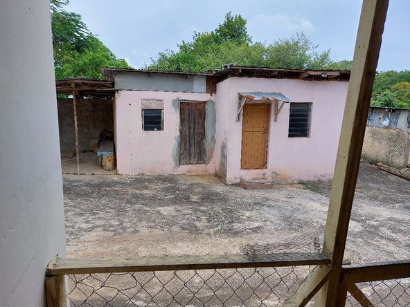 Fifth image of Part of Palmers Cross, cl in Palmers Cross, Clarendon, Jamaica - property is For Sale