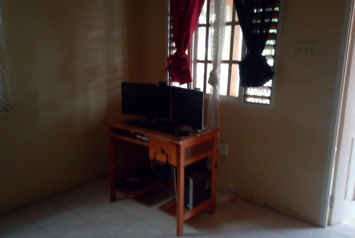 Eighteenth image of 372 Queens Park in Greater Portmore, St. Catherine, Jamaica - property is For Sale