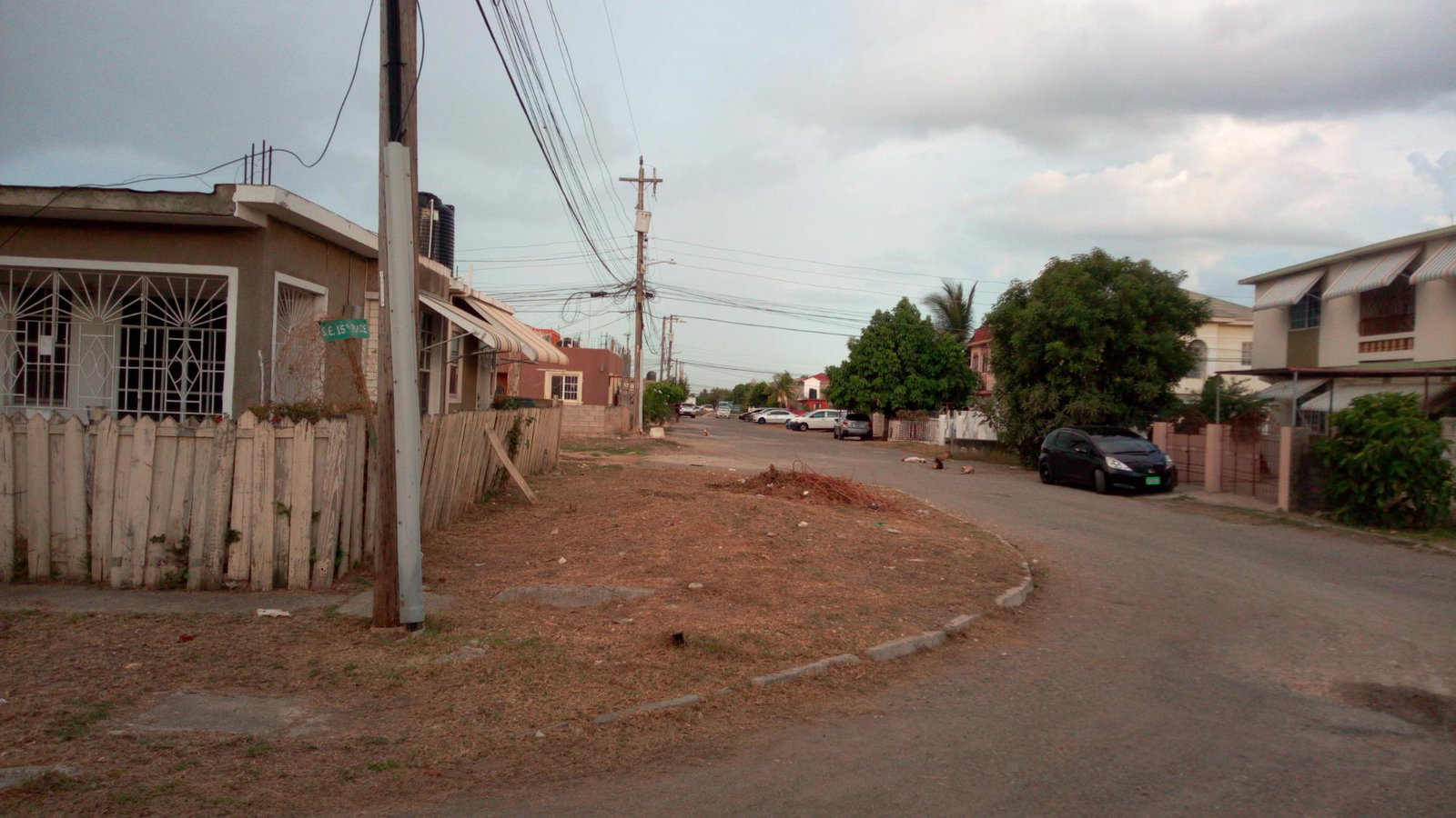 Twentieth image of 372 Queens Park in Greater Portmore, St. Catherine, Jamaica - property is For Sale