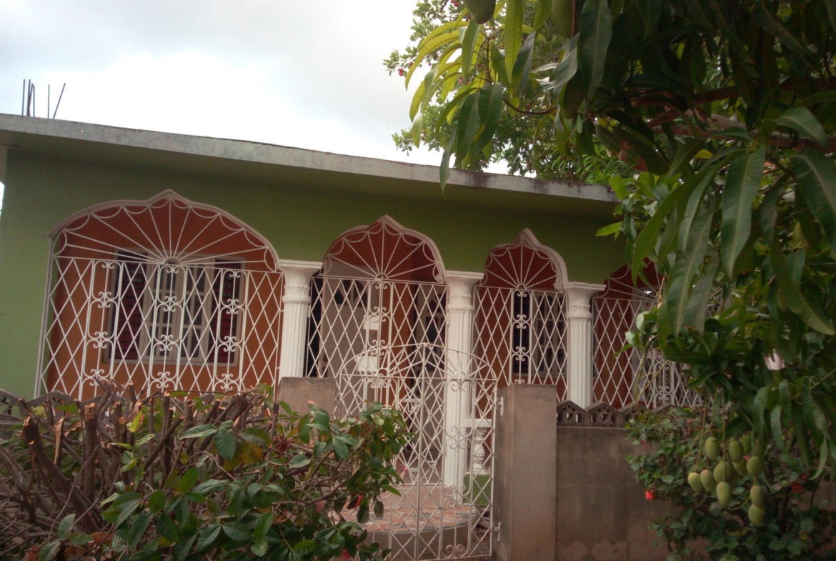 Sixth image of 372 Queens Park in Greater Portmore, St. Catherine, Jamaica - property is For Sale