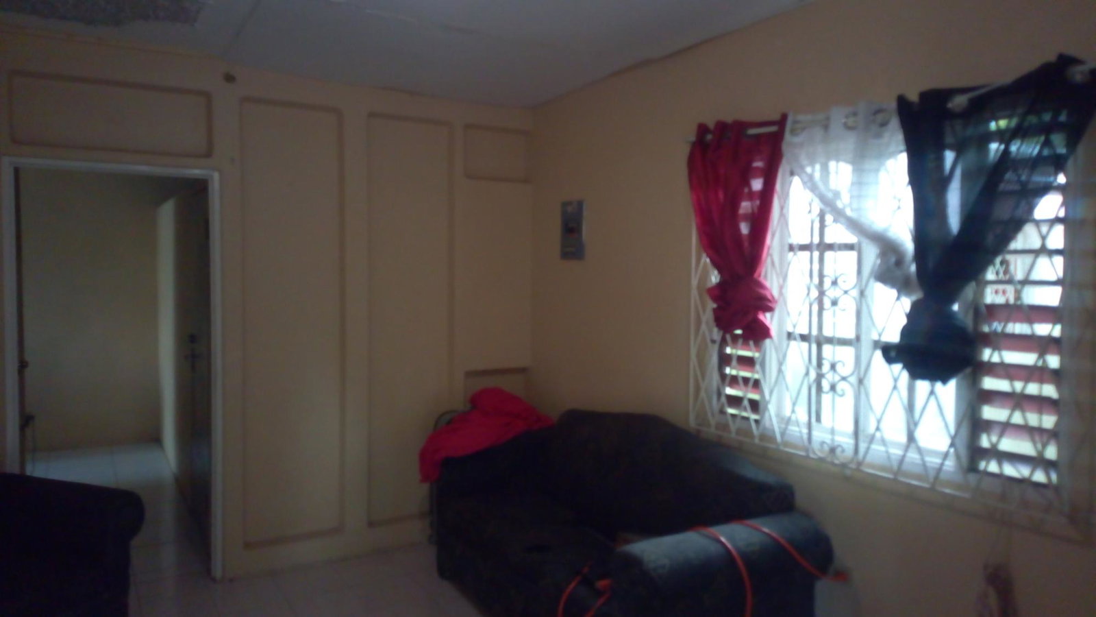 Ninth image of 372 Queens Park in Greater Portmore, St. Catherine, Jamaica - property is For Sale