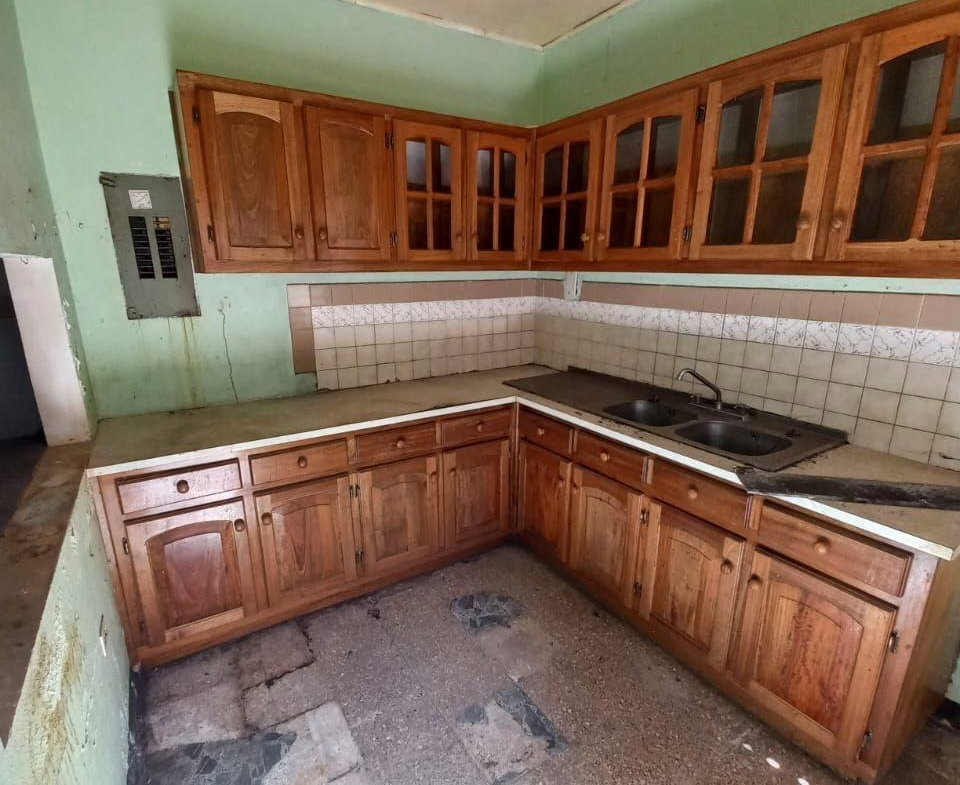 Seventh image of 21 Orlando Crescent in Santa Cruz, St. Elizabeth, Jamaica - property is For Sale