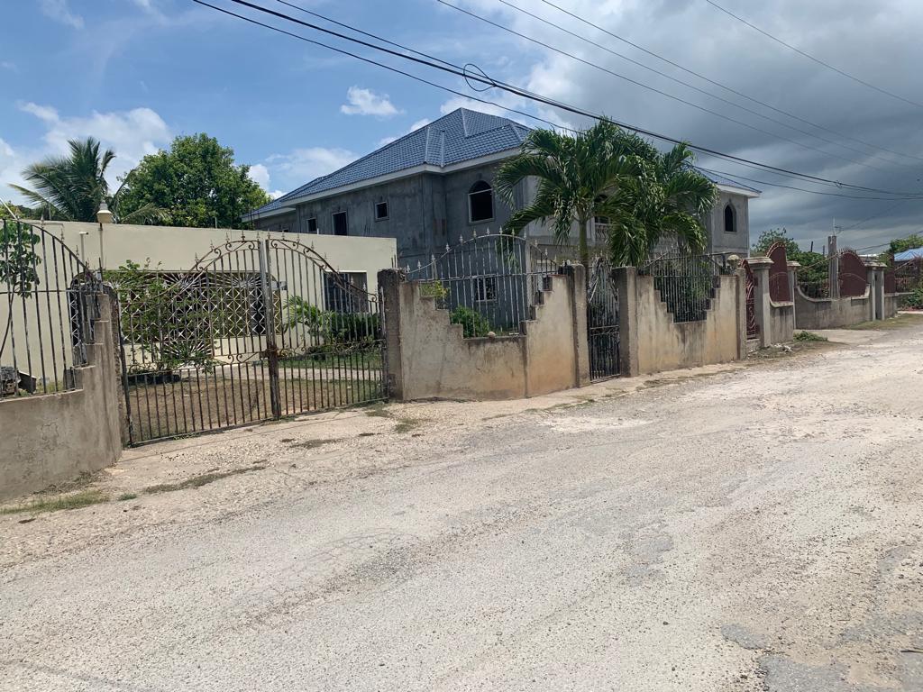 Fourth image of Fosmor Drive in May Pen, Clarendon, Jamaica - property is For Sale