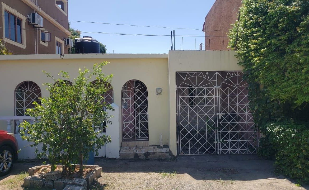 Second image of 8 North 30th Street in Greater Portmore, St. Catherine, Jamaica - property is For Sale