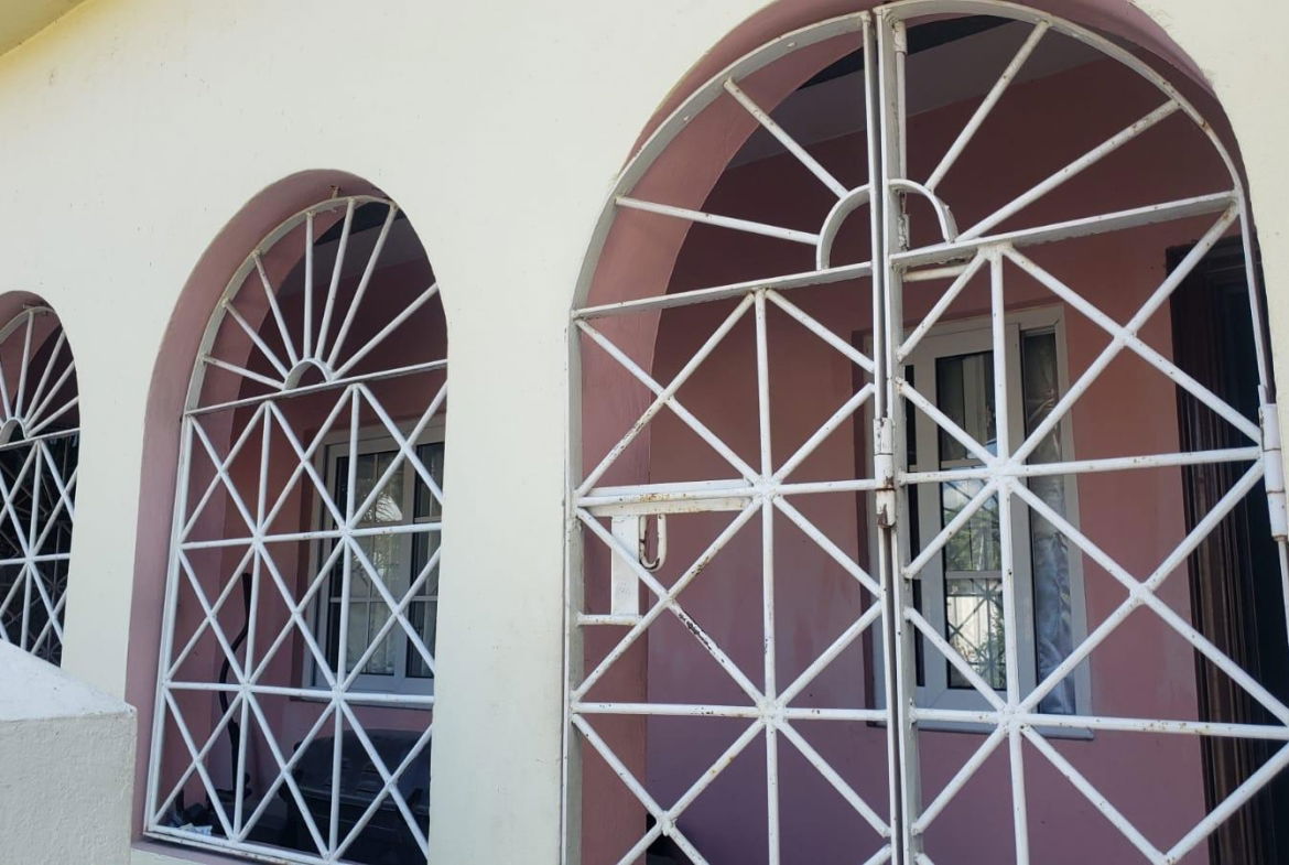 Third image of 8 North 30th Street in Greater Portmore, St. Catherine, Jamaica - property is For Sale