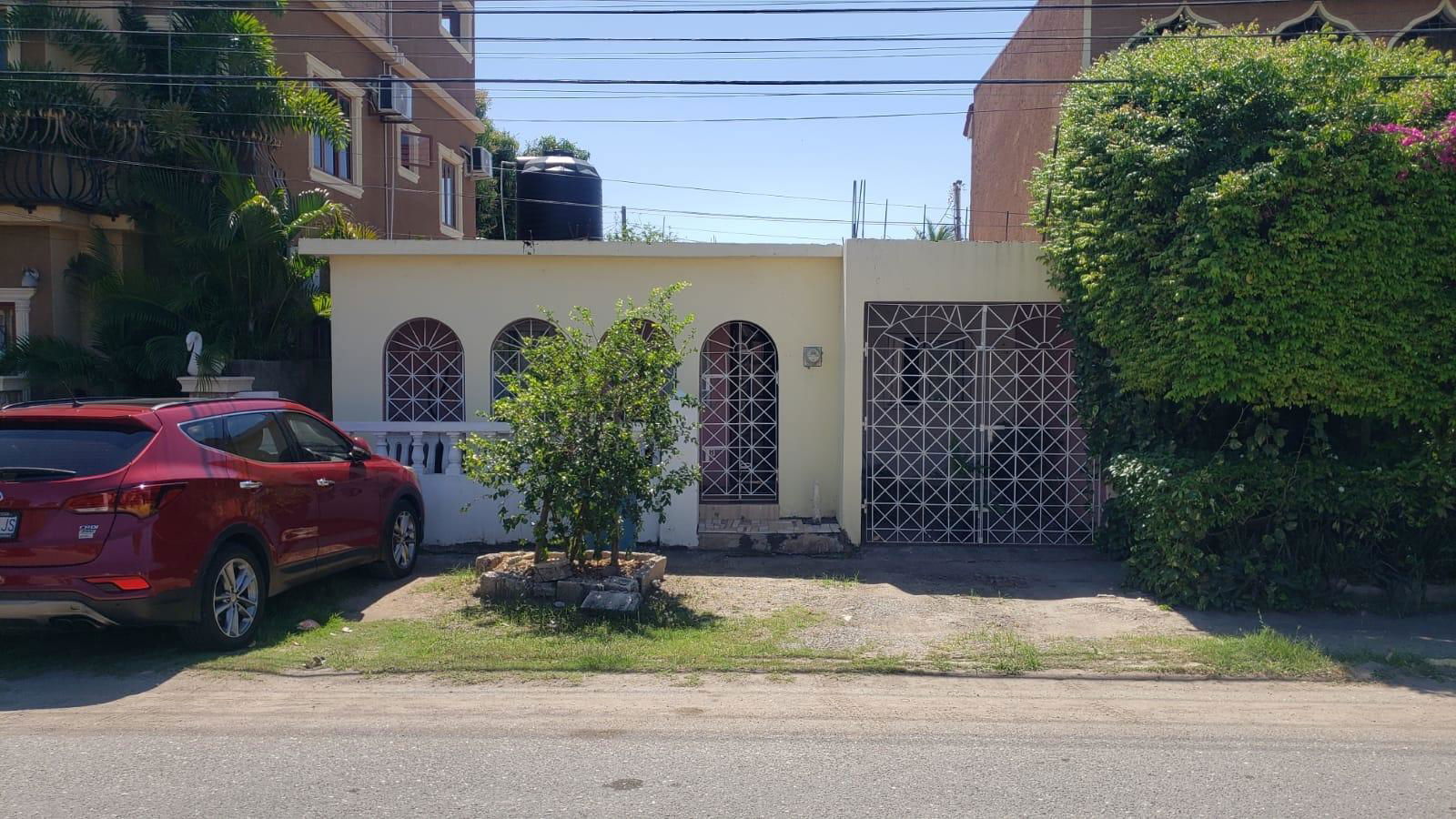 First image of 8 North 30th Street in Greater Portmore, St. Catherine, Jamaica - property is For Sale