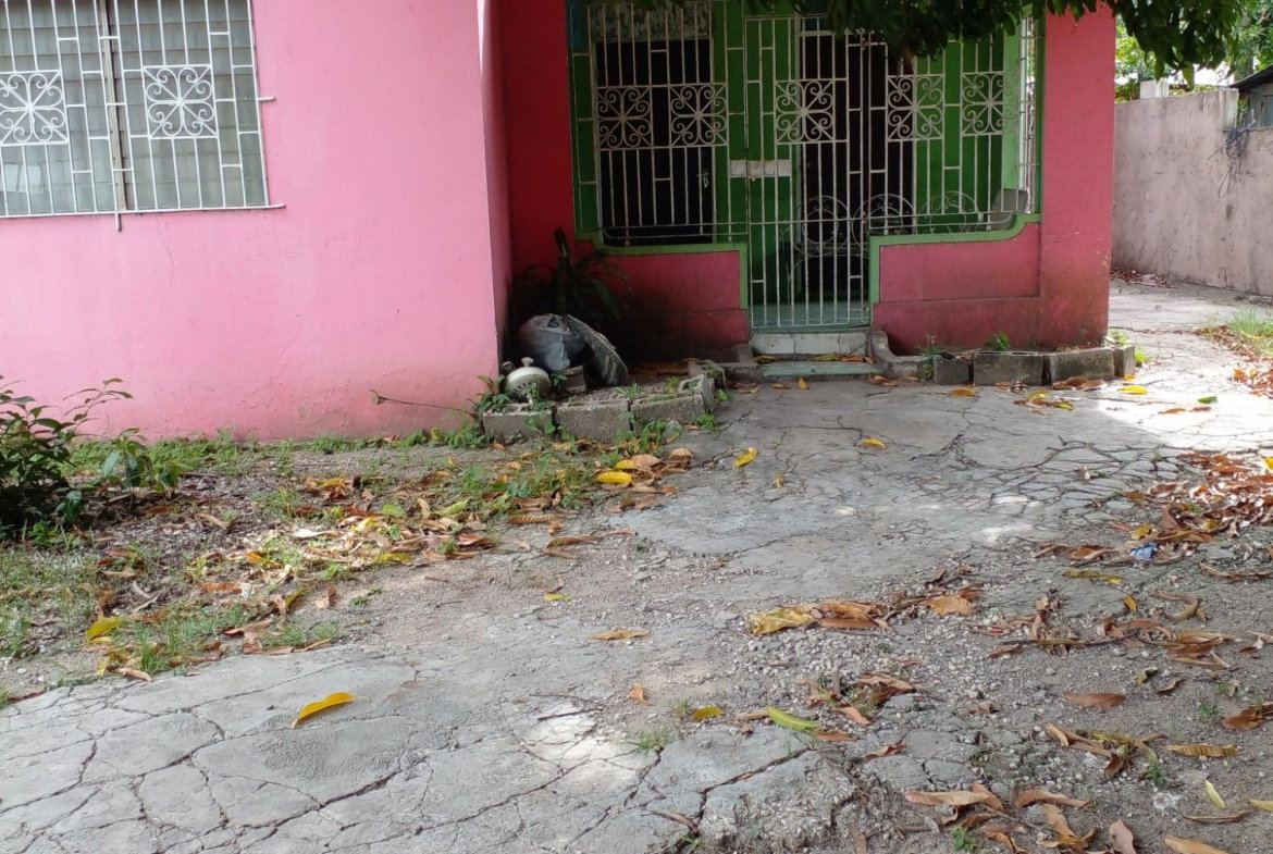 Fifteenth image of 37 St. Johns Road, Spanish t in Spanish Town, St. Catherine, Jamaica - property is For Sale