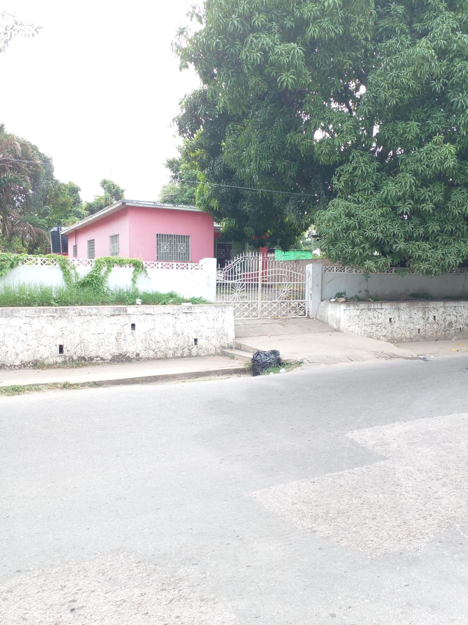 Charming-House-for-Sale-in-St.-Catherine-17500-SqFt-Land Eighth image of 37 St. Johns Road, Spanish t in Spanish Town, St. Catherine, Jamaica - property is For Sale
