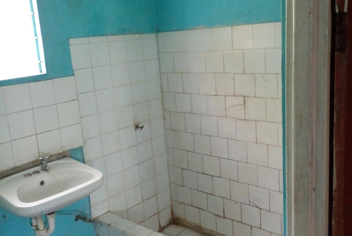 Tenth image of 37 St. Johns Road, Spanish t in Spanish Town, St. Catherine, Jamaica - property is For Sale