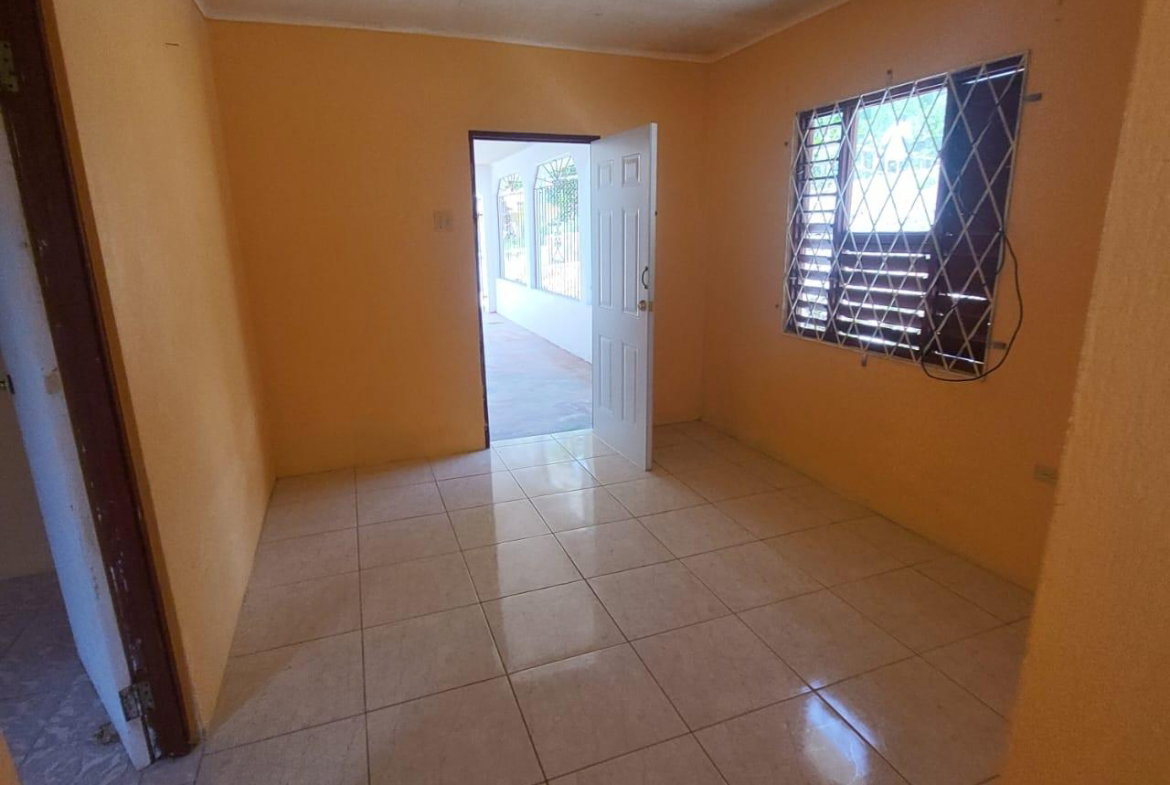 Sixth image of Three Chains in Mandeville, Manchester, Jamaica - property is For Sale