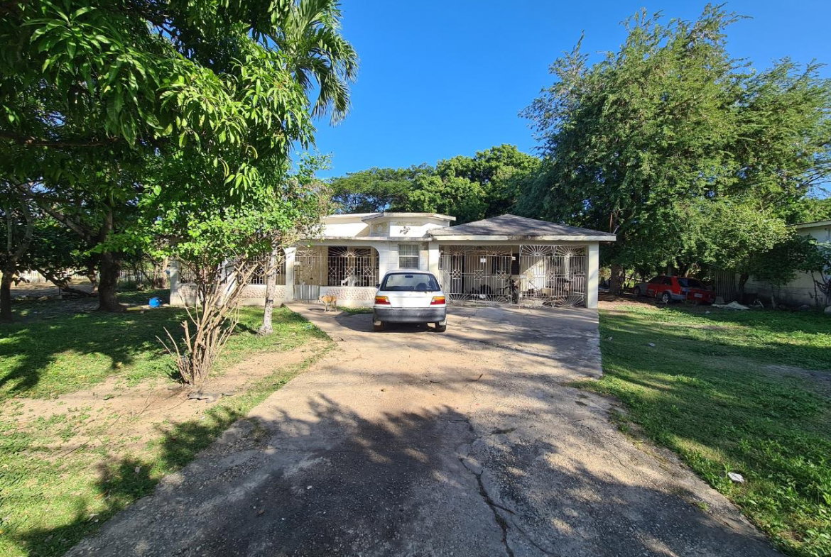 Second image of 12 Federal Road in Spanish Town, St. Catherine, Jamaica - property is For Sale