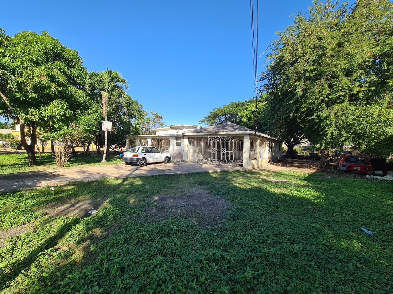 Charming-Multi-Family-Home-for-Sale-in-Sydenham-St.-Catherine Third image of 12 Federal Road in Spanish Town, St. Catherine, Jamaica - property is For Sale