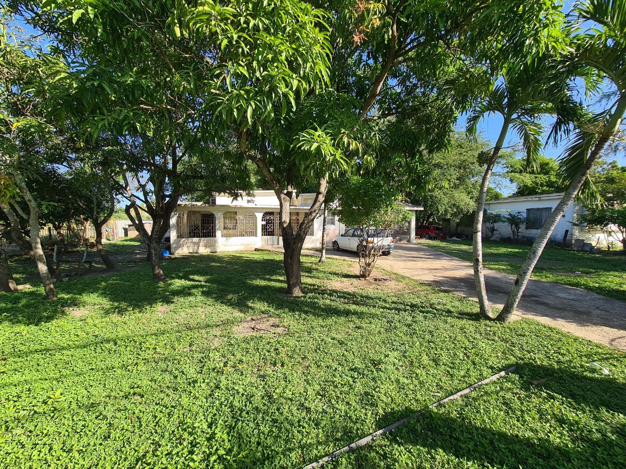 Charming-Multi-Family-Home-for-Sale-in-Sydenham-St.-Catherine First image of 12 Federal Road in Spanish Town, St. Catherine, Jamaica - property is For Sale