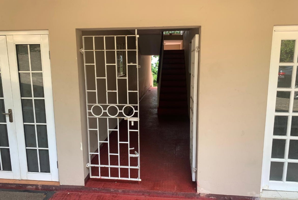 Tenth image of sl 10-pt of Thompson Close in Red Hills, St. Andrew, Jamaica - property is For Sale