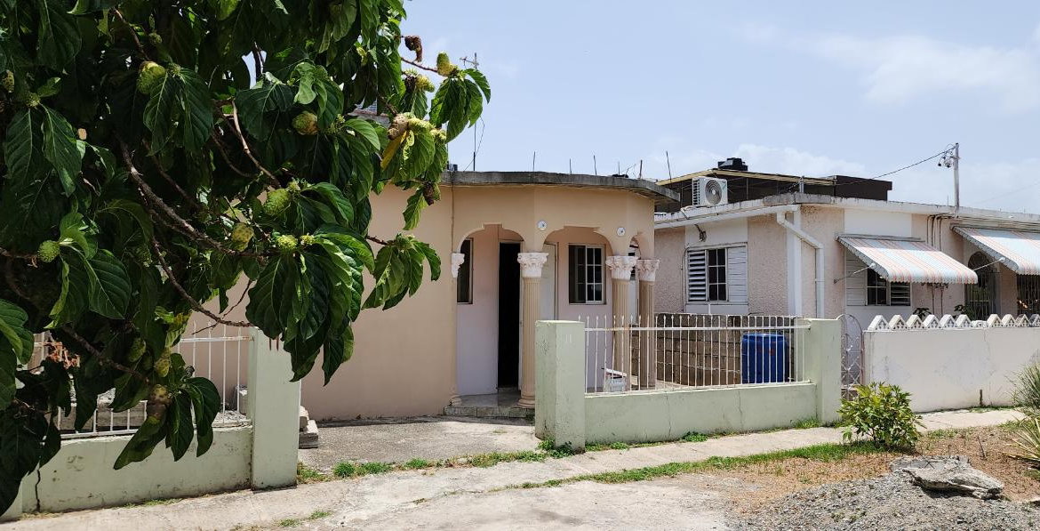 First image of 11 East Queen Park in Greater Portmore, St. Catherine, Jamaica - property is For Sale