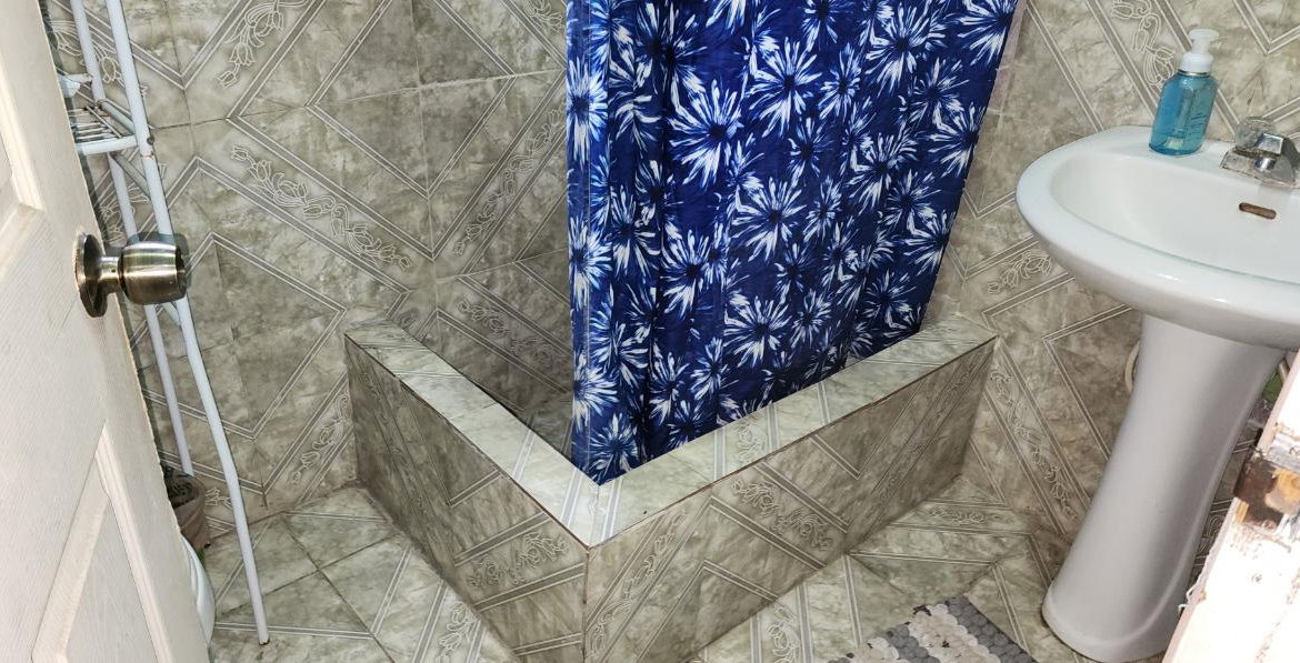 Fifth image of 11 East Queen Park in Greater Portmore, St. Catherine, Jamaica - property is For Sale