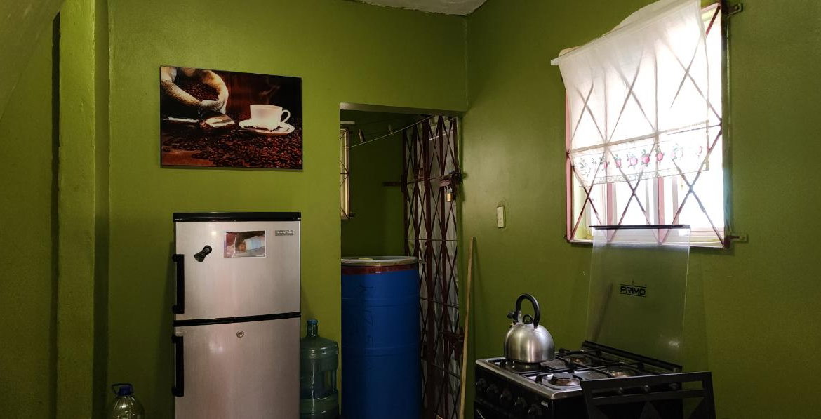 Ninth image of 11 East Queen Park in Greater Portmore, St. Catherine, Jamaica - property is For Sale