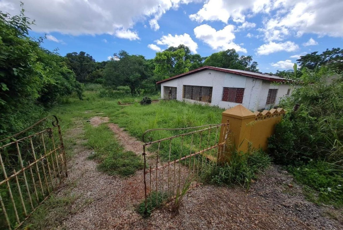 First image of Part of Kingsland in KITSON TOWN, St. Catherine, Jamaica - property is For Sale