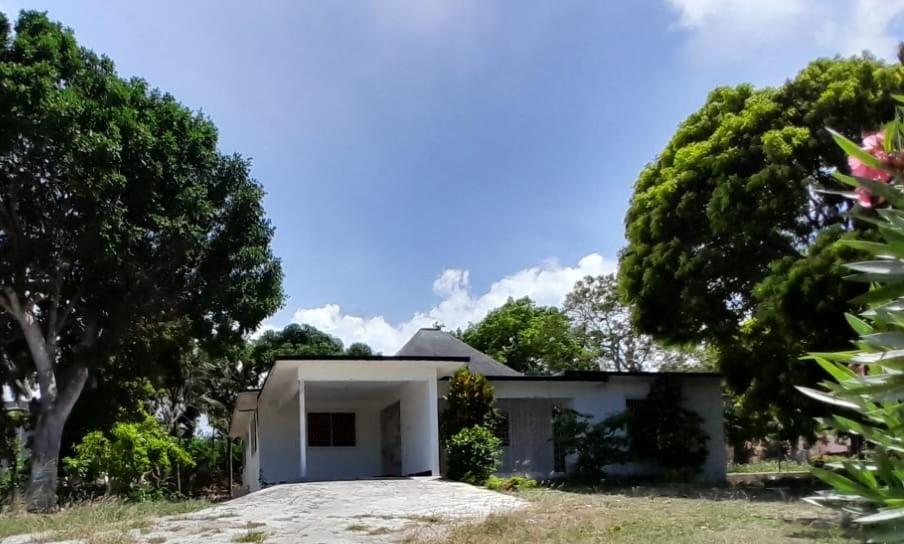 Fourth image of 156 Armstrong Terrace in Montego Bay, St. James, Jamaica - property is For Sale