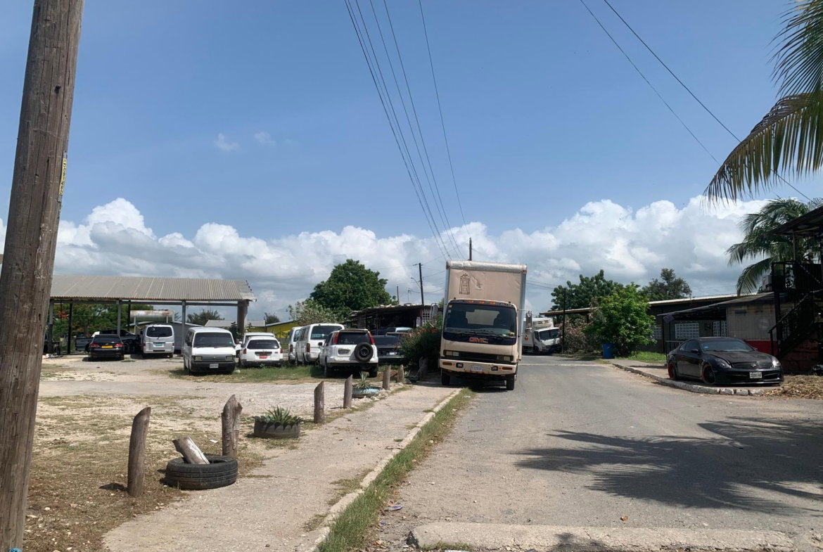 Twelfth image of 87 Henderson Drive, Dela Veg in Spanish Town, St. Catherine, Jamaica - property is For Sale