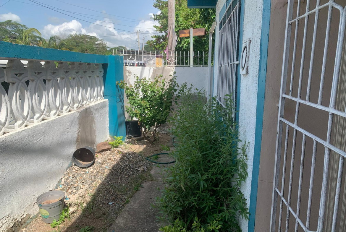 Fourth image of 87 Henderson Drive, Dela Veg in Spanish Town, St. Catherine, Jamaica - property is For Sale