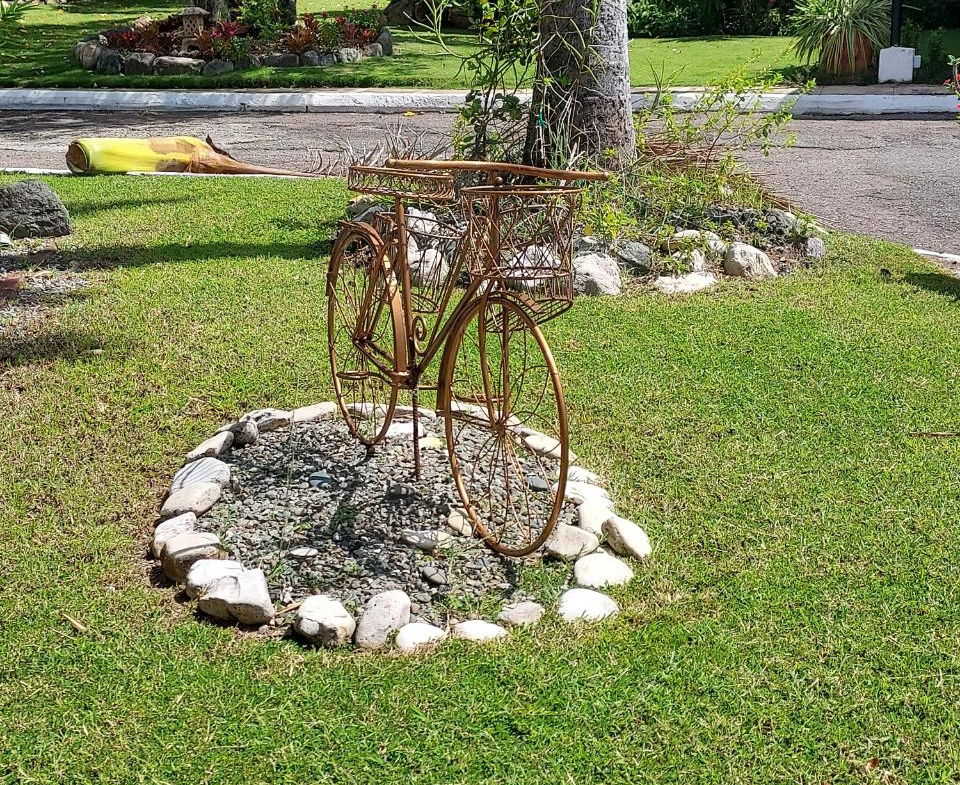 Second image of 2-1a Upper Melwood Avenue in Cherry Gardens, St. Andrew, Jamaica - property is For Sale