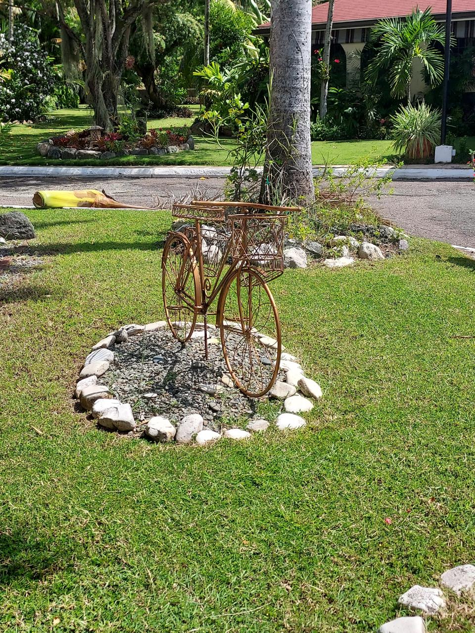 Charming-Shabby-Chic-Town-Home-for-Sale-in-Cherry-Gardens-Jamaica Second image of 2-1a Upper Melwood Avenue in Cherry Gardens, St. Andrew, Jamaica - property is For Sale