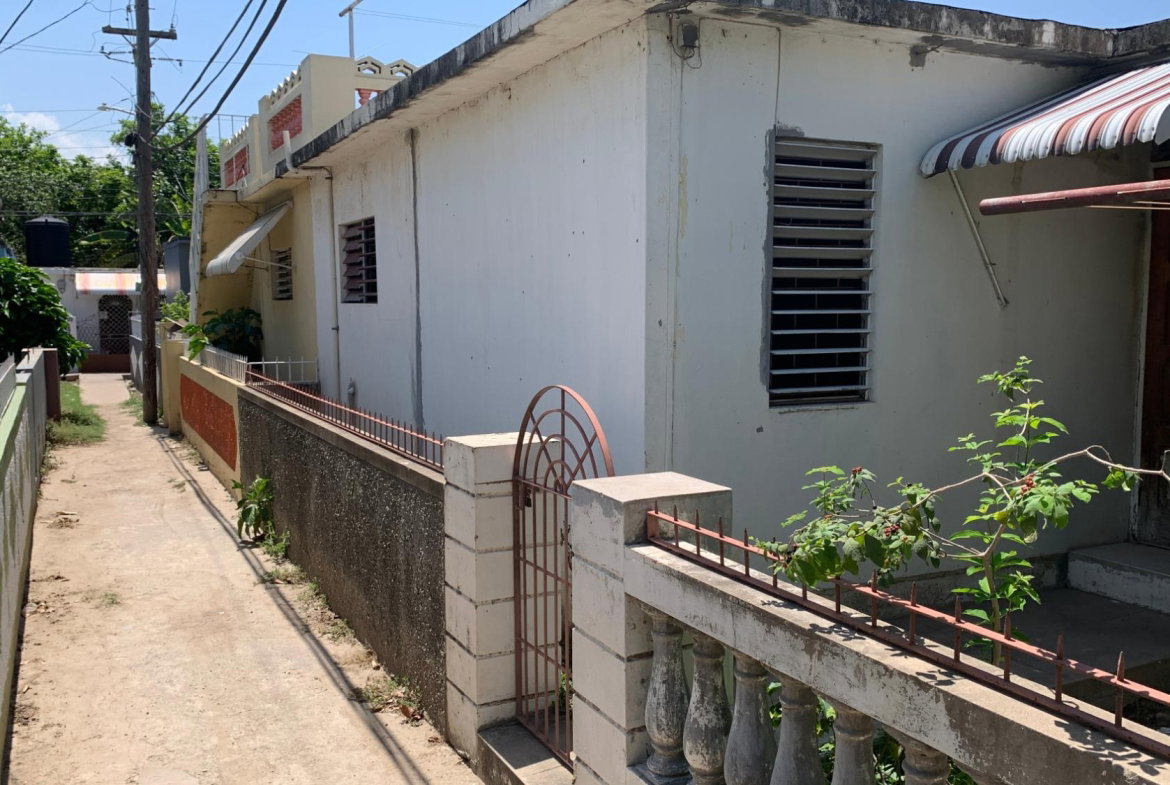 Nineteenth image of 5 Sciroco Avenue in Caymanas Gardens, St. Catherine, Jamaica - property is For Sale