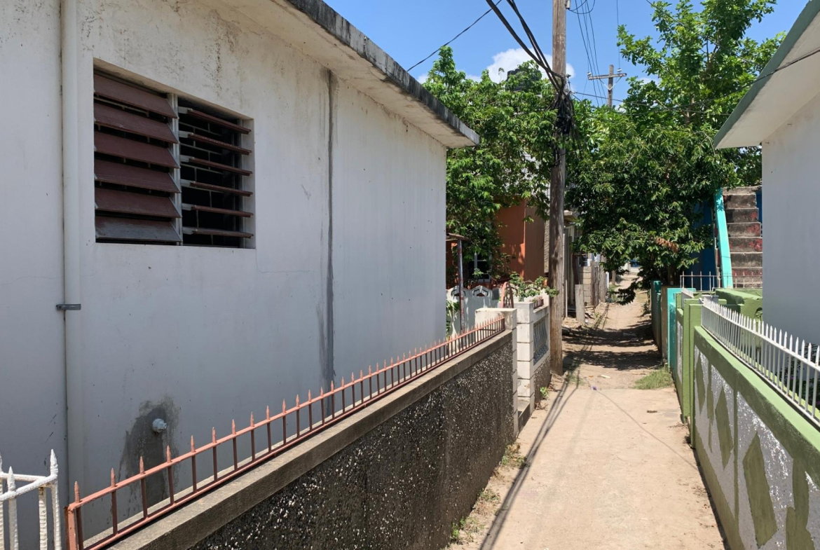 Twentieth image of 5 Sciroco Avenue in Caymanas Gardens, St. Catherine, Jamaica - property is For Sale