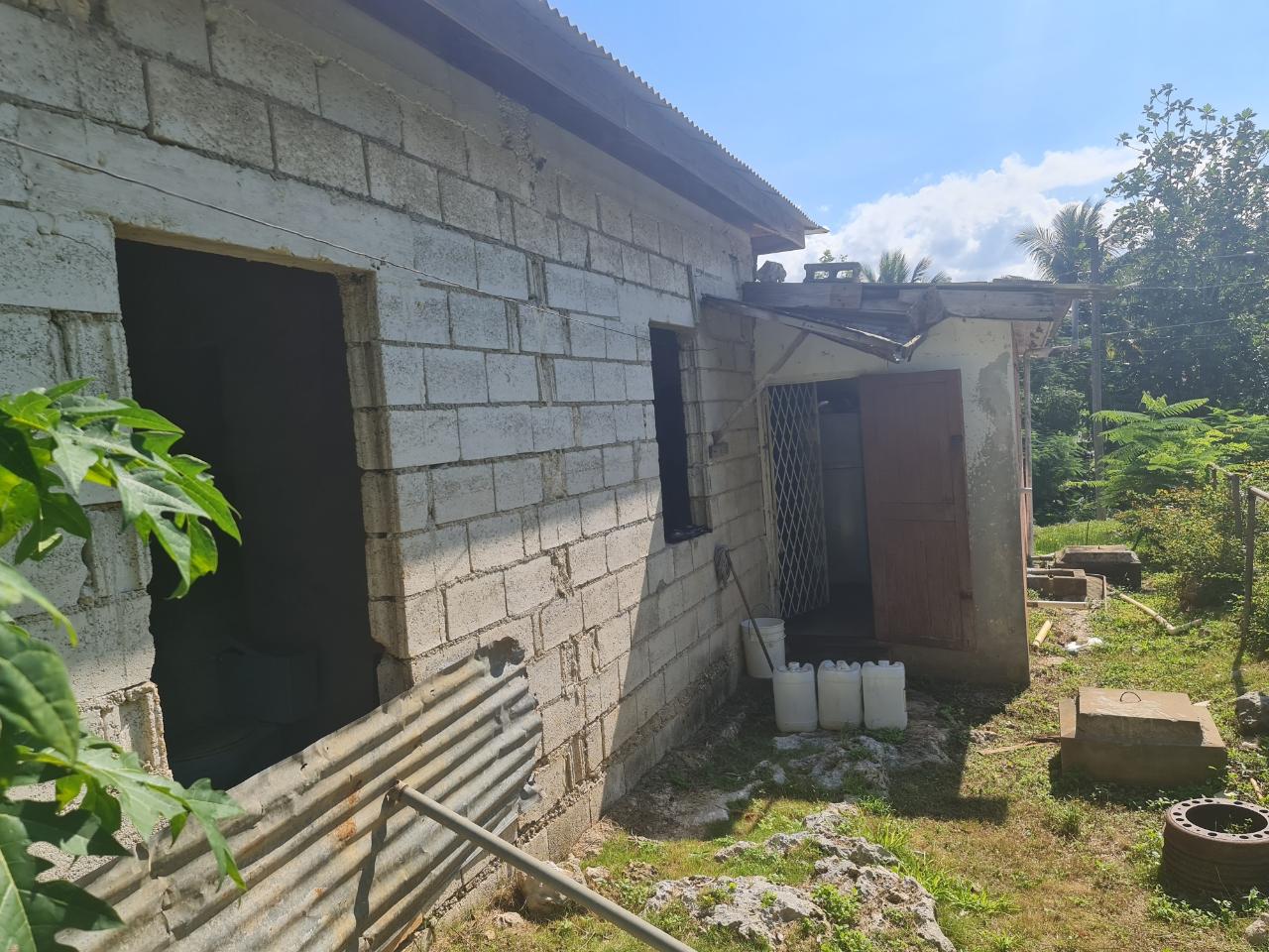 Charming-Single-Storey-House-for-Sale-in-St.-Elizabeth-Jamaica Sixth image of 111 Hummingbird Close, Jerusa in Santa Cruz, St. Elizabeth, Jamaica - property is For Sale