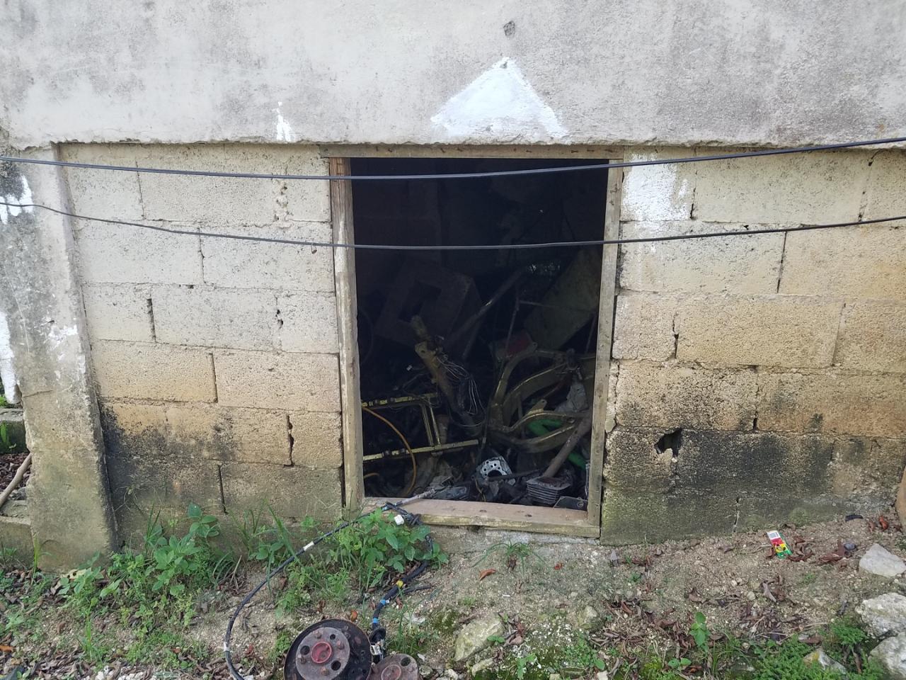 Charming-Split-Level-Home-with-Land-for-Sale-in-Coleyville-Jamaica Sixth image of Coleyville in Coleyville, Manchester, Jamaica - property is For Sale