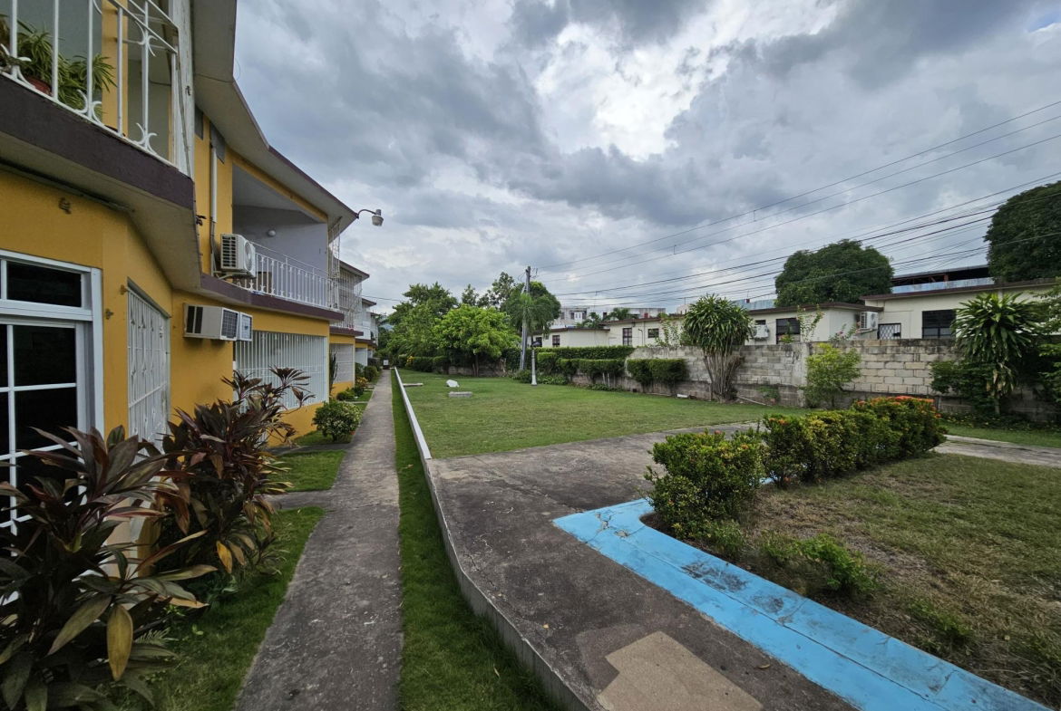 First image of 24-121 1/2 Constant Spring Road in CONSTANT SPRING, St. Andrew, Jamaica - property is For Sale