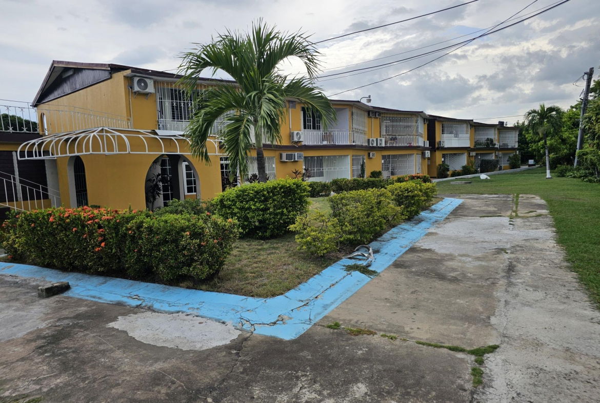Third image of 24-121 1/2 Constant Spring Road in CONSTANT SPRING, St. Andrew, Jamaica - property is For Sale
