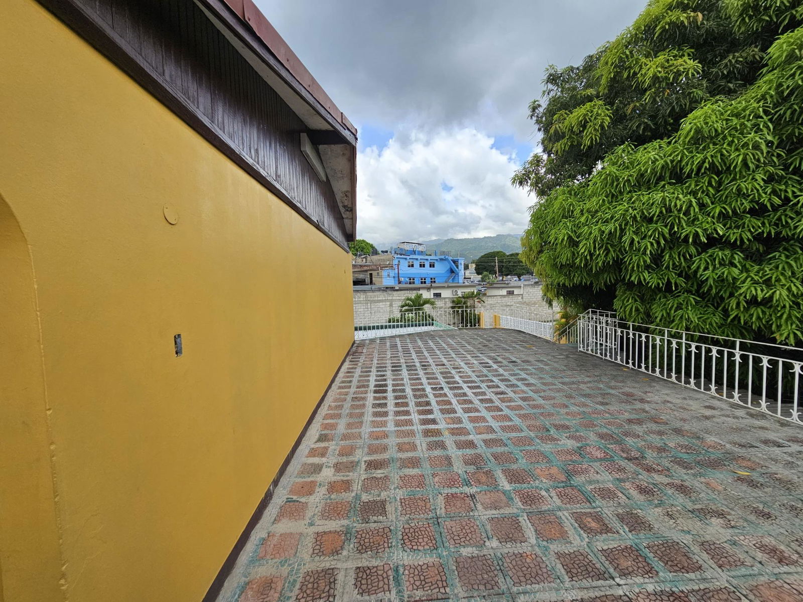 Seventh image of 24-121 1/2 Constant Spring Road in CONSTANT SPRING, St. Andrew, Jamaica - property is For Sale