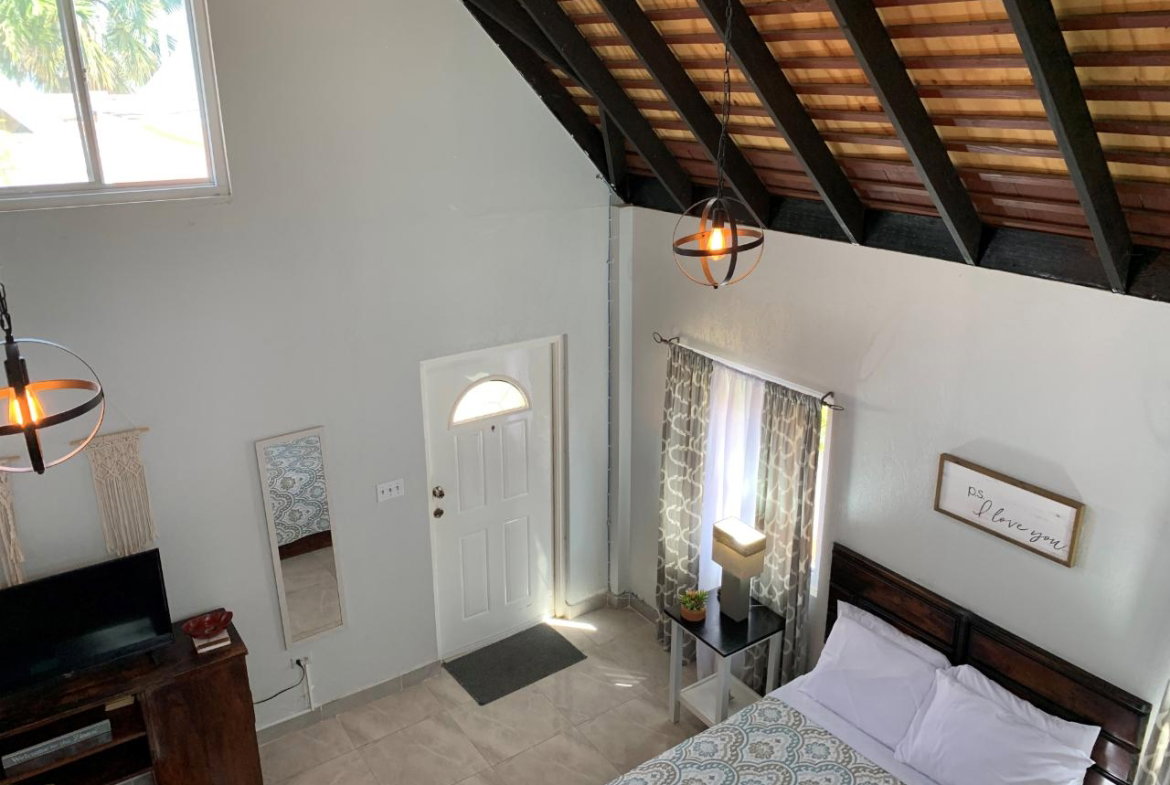 Seventh image of 29- West End Road in Negril, Westmoreland, Jamaica - property is For Rent