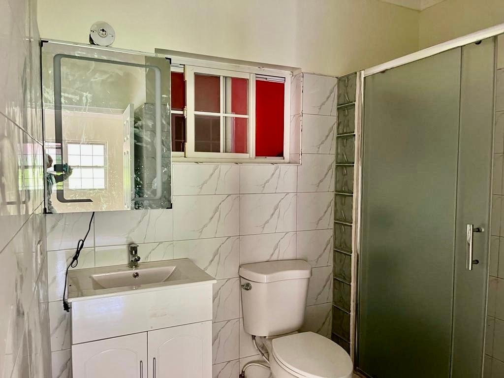 Tenth image of 14- Guy's Hill Main Road in GUYS HILL, St. Catherine, Jamaica - property is For Sale