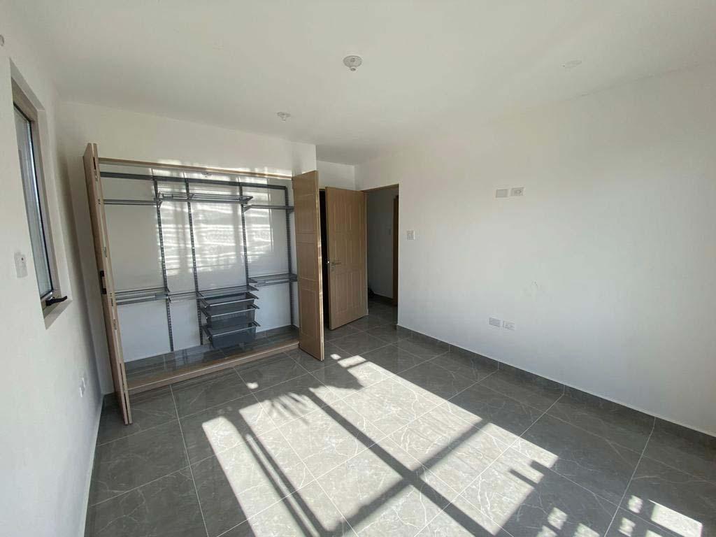 Tenth image of B2-1-50 1/4 Deanery Road in Kingston 3, St. Andrew, Jamaica - property is For Sale